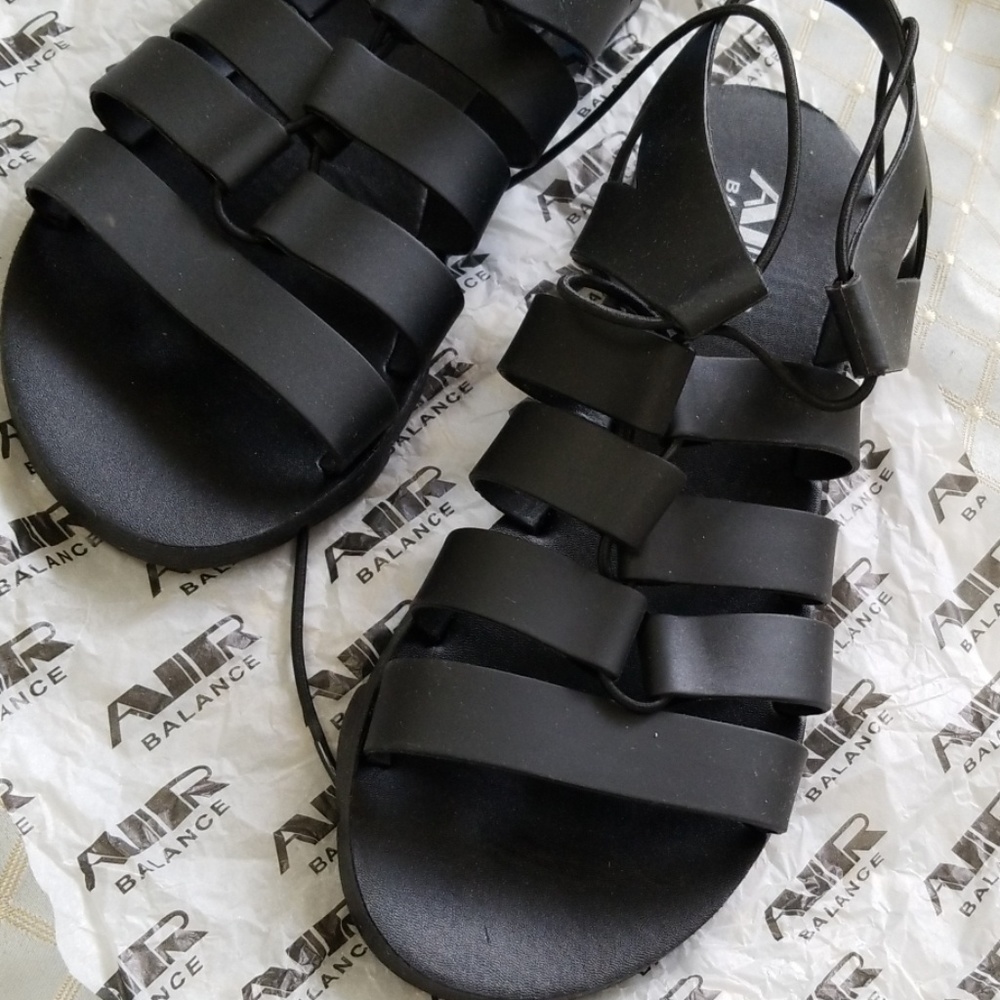 Air balance comfort rubber sandals size 6